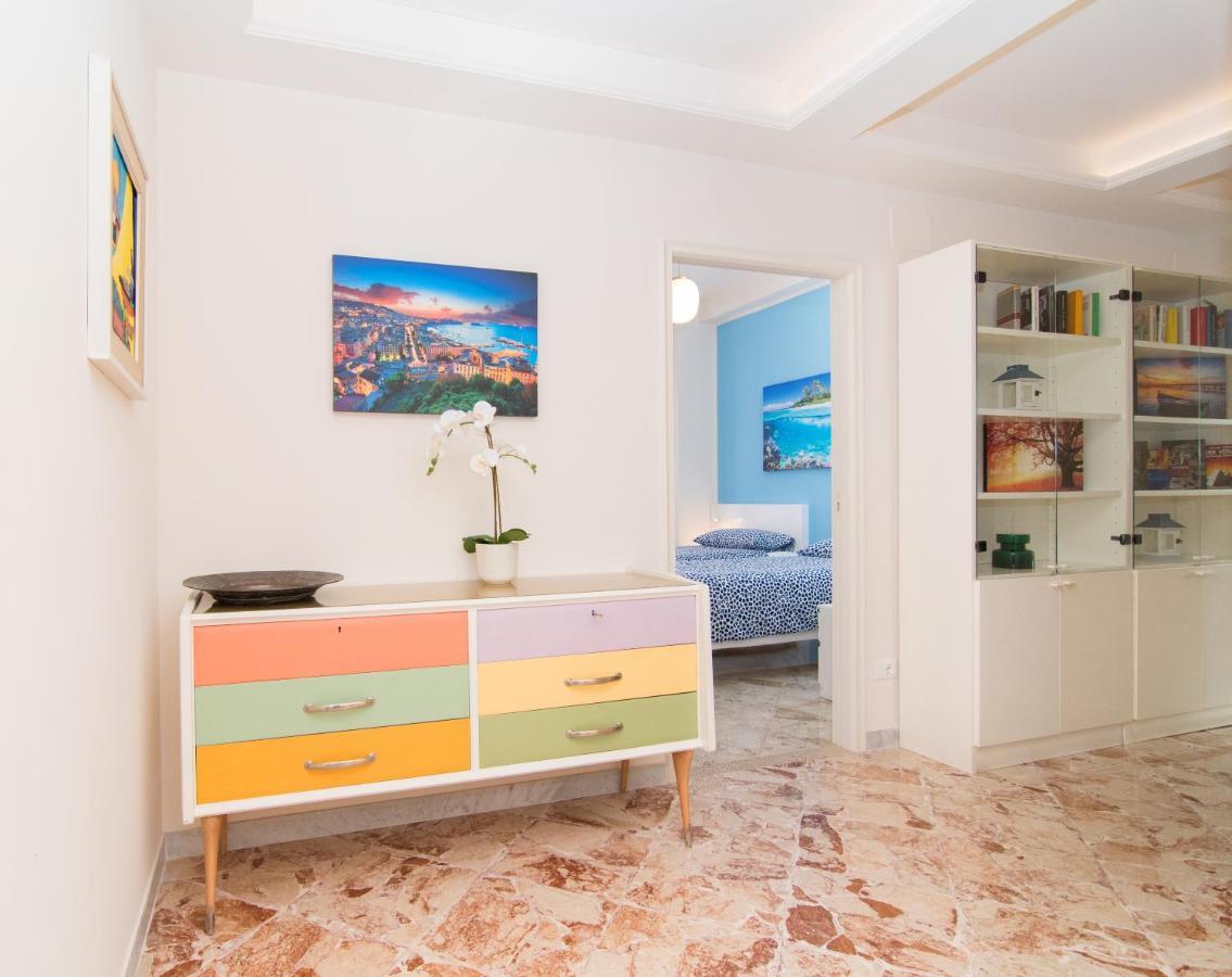 Casa Enza, For Up To 5 People, Sorrento Center Apartman Kültér fotó